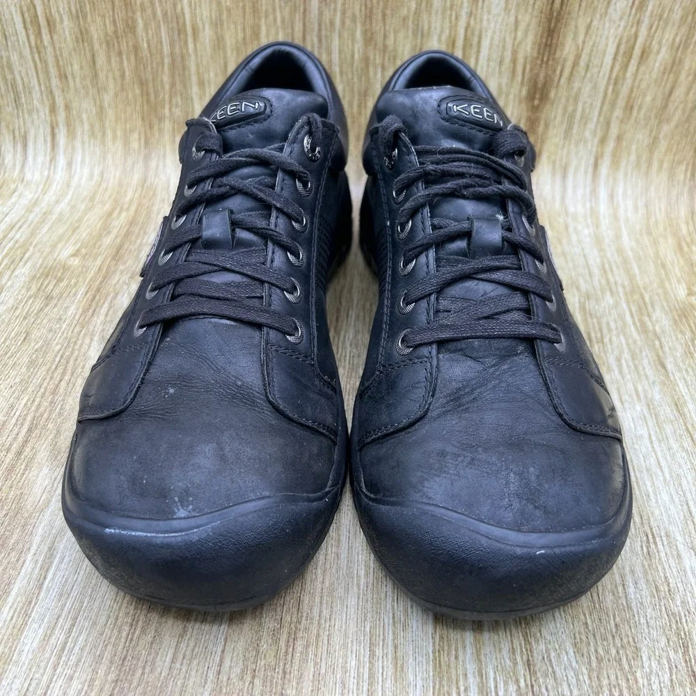 Keen Austin Walking Shoes Men's Size 12 Black Leather Lace Up Casual 1002990